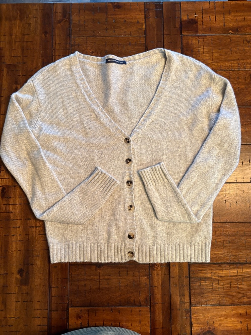 Brandy Melville Cardigan Sz M/L CashmereWool Blend - Quiet Luxury, Clean Luxury